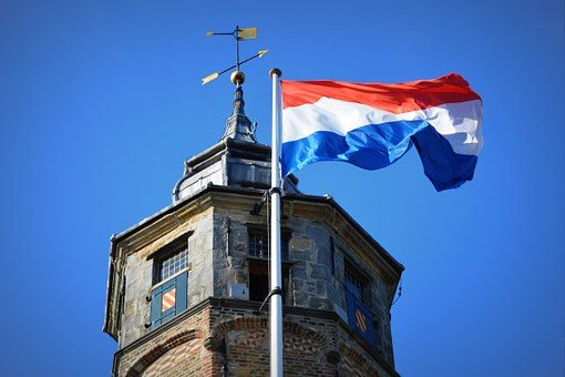 Meldingsplicht buitenlandse dienstverrichters uitgesteld
