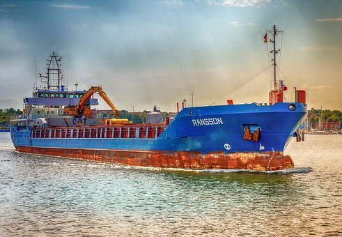 Pensioenfonds Koopvaardij haalt bakzeil: schepen Greenpeace zijn pleziervaartuigen