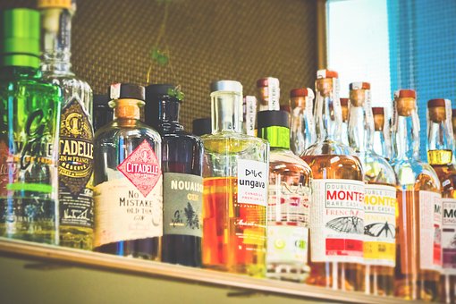 Verhuur karaokekamers in cocktailbar belast met 21% btw