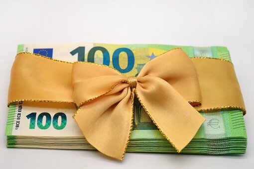 Gift ook na einde notariële overeenkomst aftrekbaar als periodieke gift?