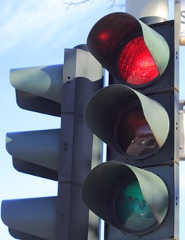 Voorrangsregeling als twee pensioenfondsen werkgever verplicht willen aansluiten